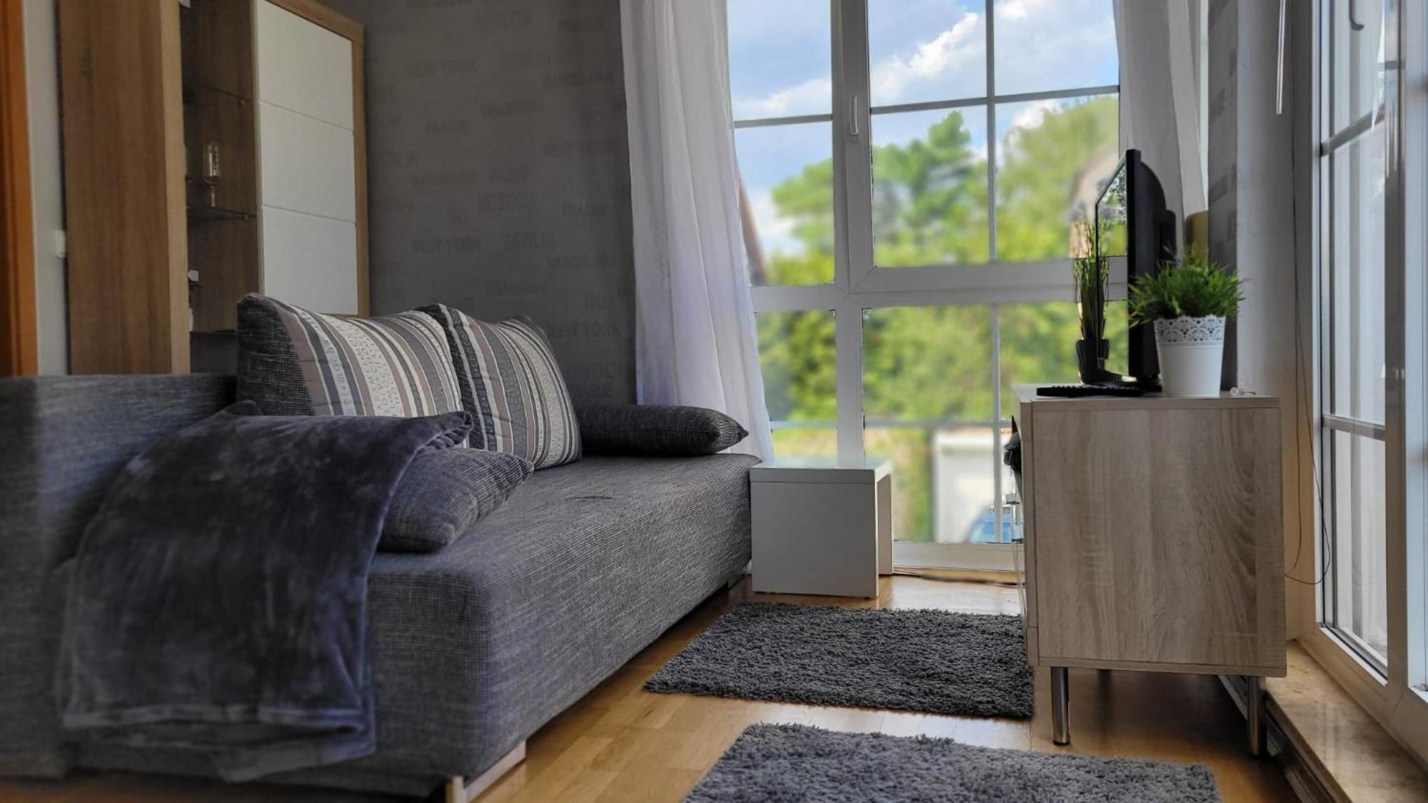 Berlin-Oase - Schnuckelige Ferienwohnung An Der Grenze Zu Berlin Шенефельд Екстер'єр фото