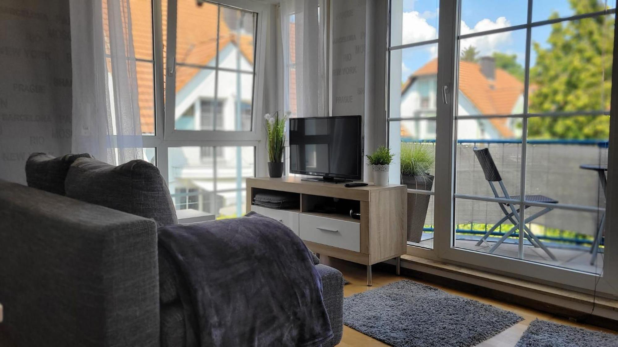 Berlin-Oase - Schnuckelige Ferienwohnung An Der Grenze Zu Berlin Шенефельд Екстер'єр фото