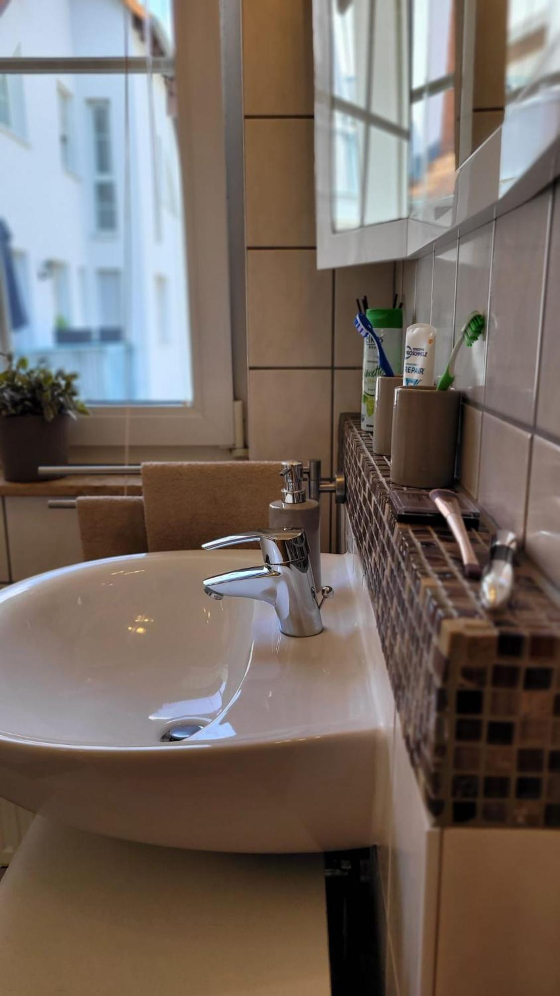 Berlin-Oase - Schnuckelige Ferienwohnung An Der Grenze Zu Berlin Шенефельд Екстер'єр фото