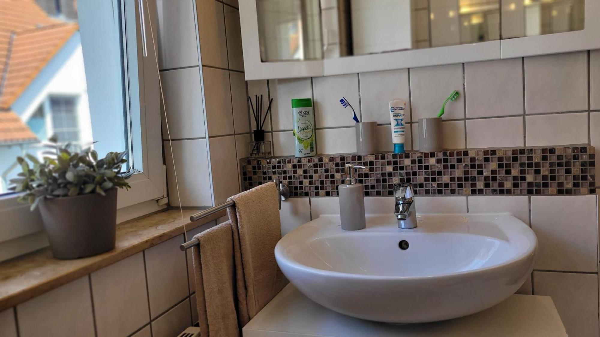 Berlin-Oase - Schnuckelige Ferienwohnung An Der Grenze Zu Berlin Шенефельд Екстер'єр фото