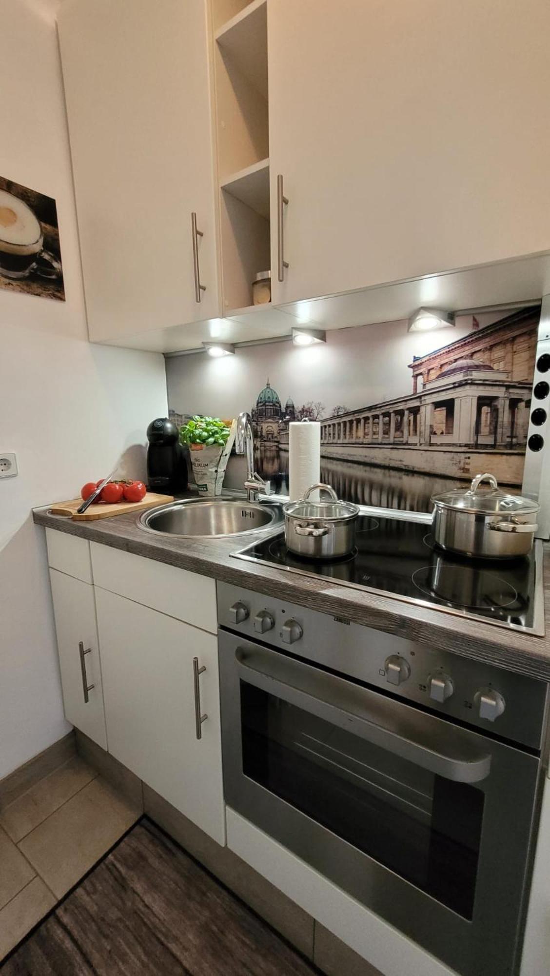Berlin-Oase - Schnuckelige Ferienwohnung An Der Grenze Zu Berlin Шенефельд Екстер'єр фото