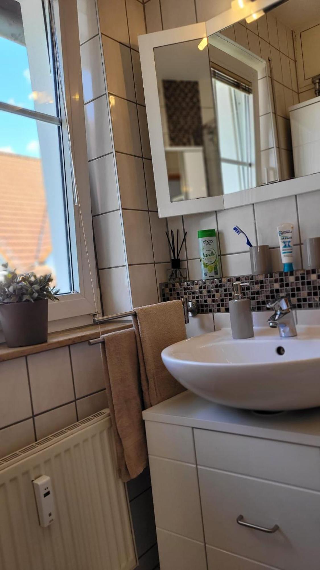 Berlin-Oase - Schnuckelige Ferienwohnung An Der Grenze Zu Berlin Шенефельд Екстер'єр фото